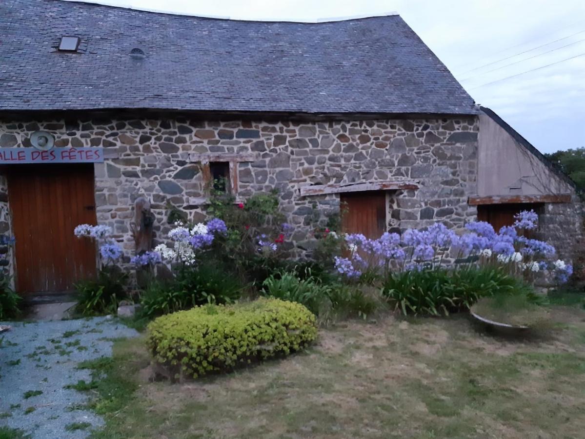 Petite Maison De Campagne Plouec-du-Trieux Luaran gambar